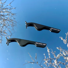 Load image into Gallery viewer, Tweezers